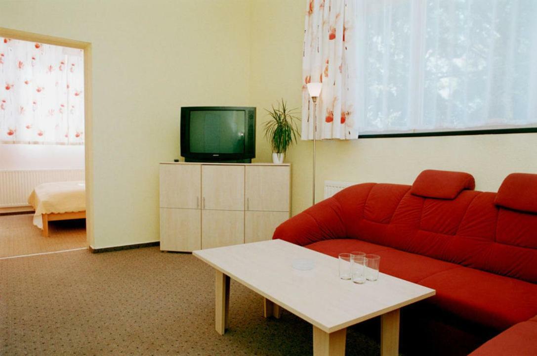 Villa Kunterbunt Willa Smiesznotka Пуцк Екстериор снимка